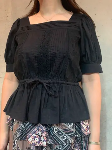 GRACE CONTINENTAL The Banquet 日笠　雅 コーディネート画像