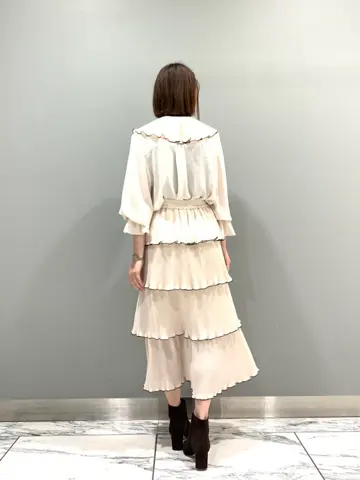 GRACE CONTINENTAL The Banquet eri コーディネート画像