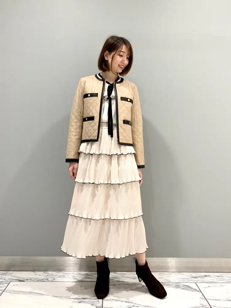 GRACE CONTINENTAL The Banquet eri コーディネート画像