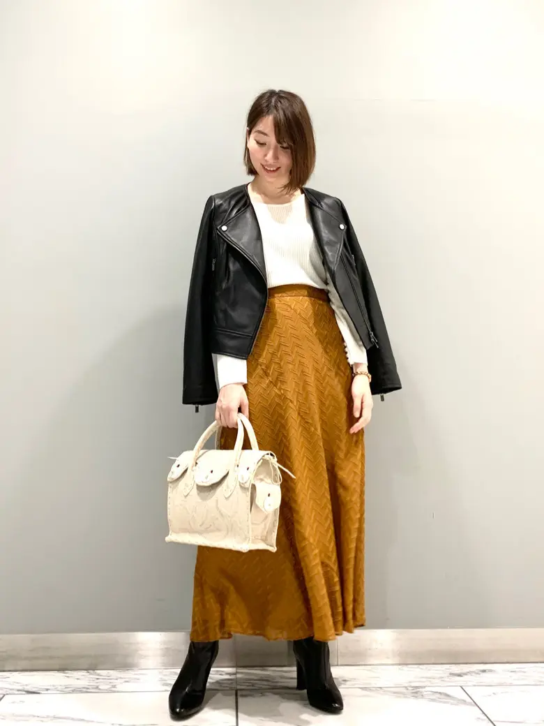 GRACE CONTINENTAL The Banquet eri コーディネート画像