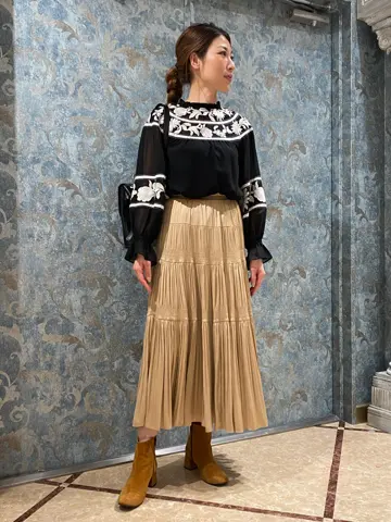 GRACE CONTINENTAL The Banquet 泉　智子 コーディネート画像