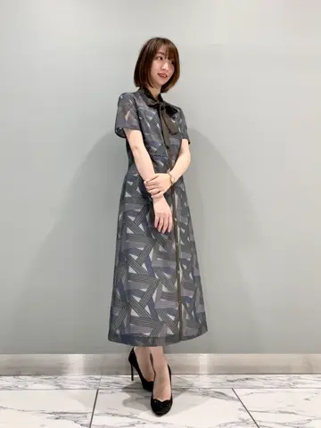 GRACE CONTINENTAL The Banquet eri コーディネート画像