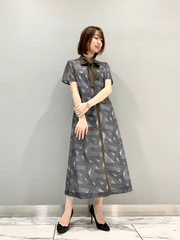 GRACE CONTINENTAL The Banquet eri コーディネート画像