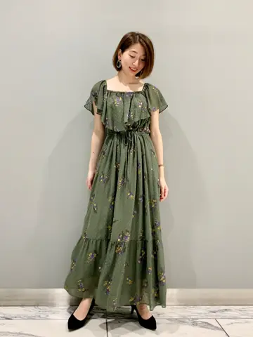 GRACE CONTINENTAL The Banquet eri コーディネート画像