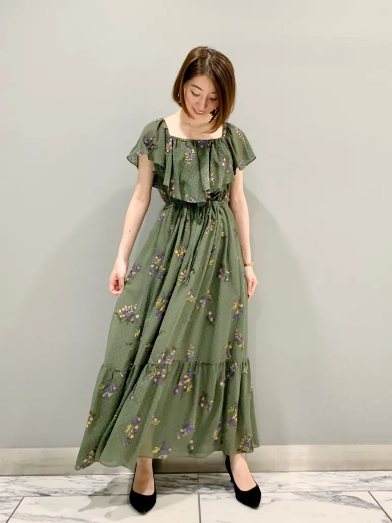 GRACE CONTINENTAL The Banquet eri コーディネート画像