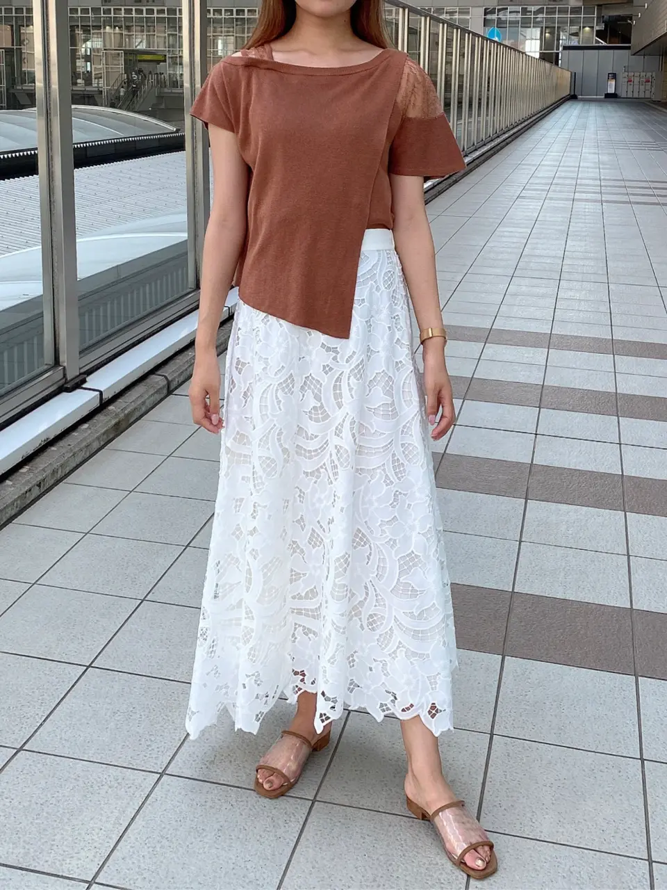 GRACE CONTINENTAL The Banquet MORITA AI コーディネート画像