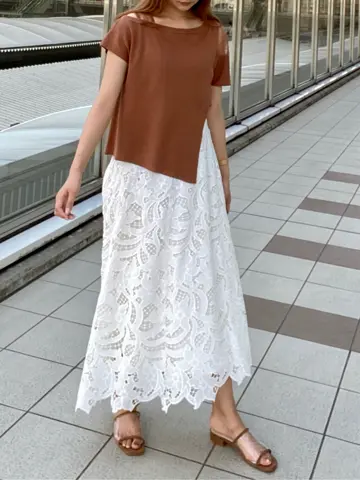 GRACE CONTINENTAL The Banquet MORITA AI コーディネート画像