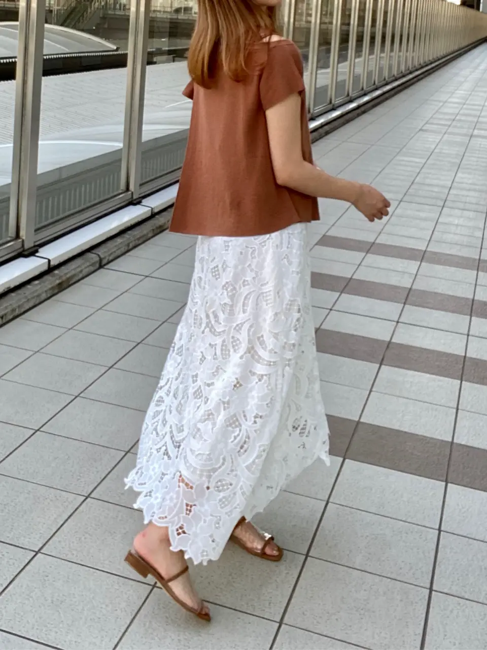 GRACE CONTINENTAL The Banquet MORITA AI コーディネート画像