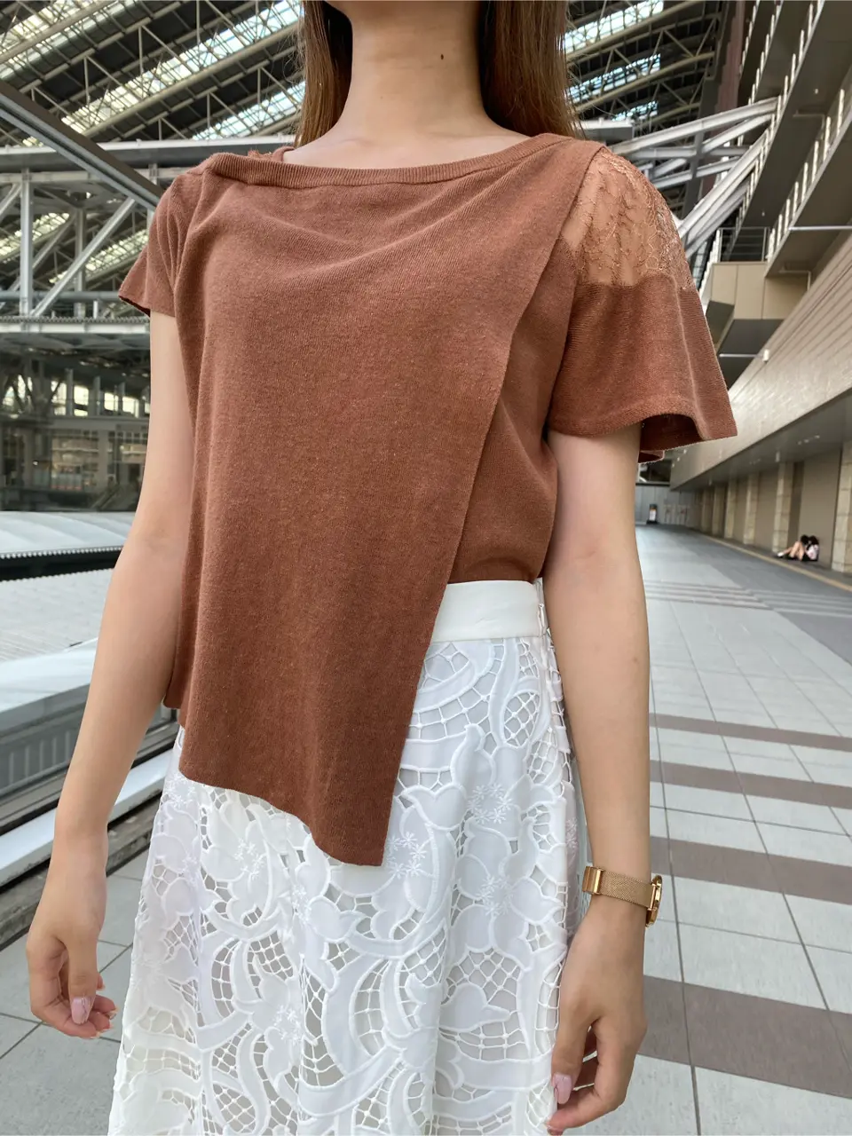 GRACE CONTINENTAL The Banquet MORITA AI コーディネート画像