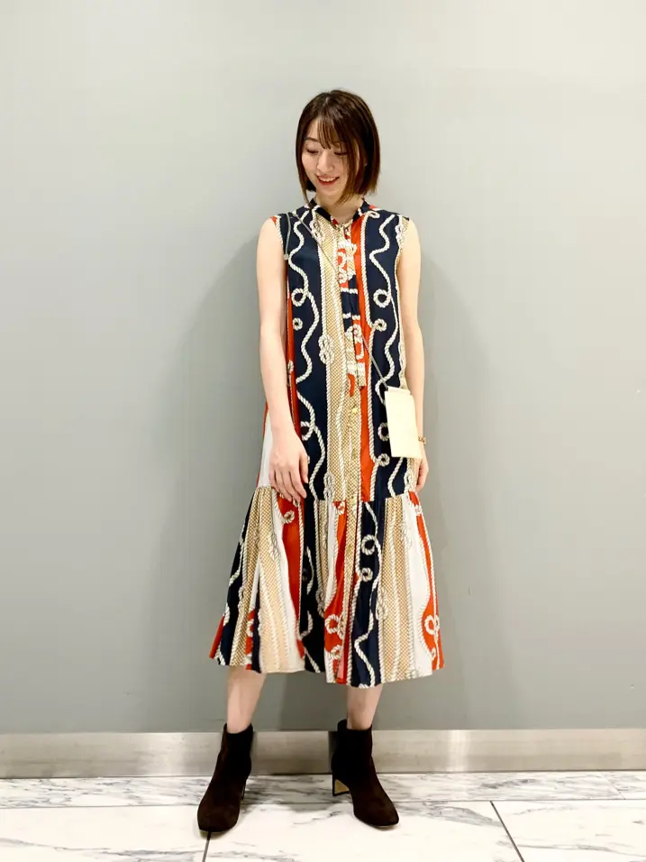 GRACE CONTINENTAL The Banquet eri コーディネート画像