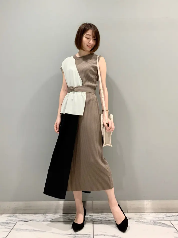 GRACE CONTINENTAL The Banquet eri コーディネート画像