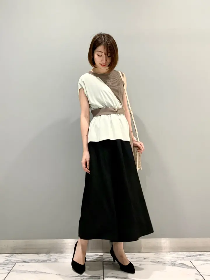 GRACE CONTINENTAL The Banquet eri コーディネート画像