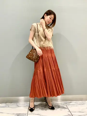 GRACE CONTINENTAL The Banquet eri コーディネート画像