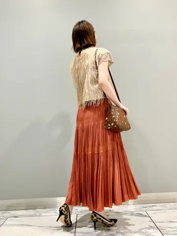 GRACE CONTINENTAL The Banquet eri コーディネート画像