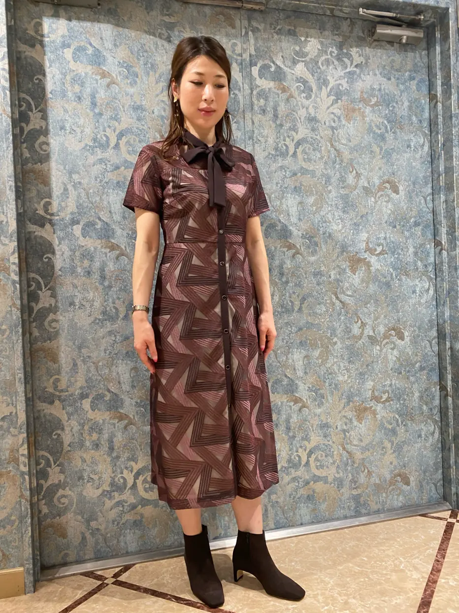 GRACE CONTINENTAL The Banquet 泉　智子 コーディネート画像