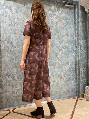 GRACE CONTINENTAL The Banquet 泉　智子 コーディネート画像