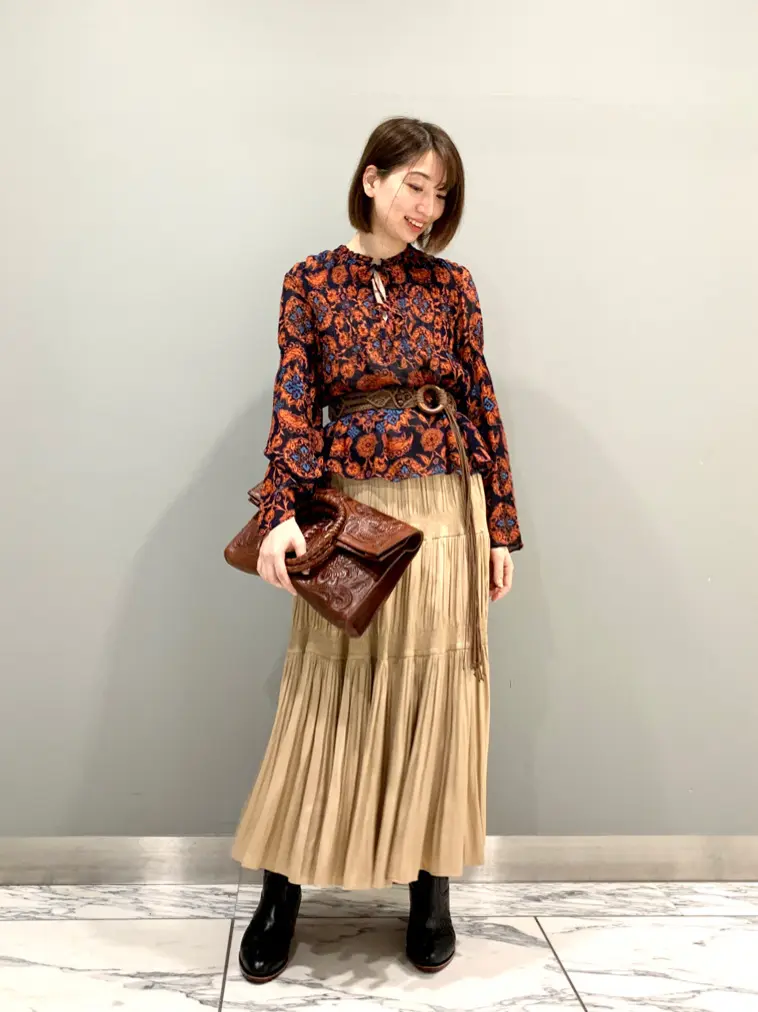 GRACE CONTINENTAL The Banquet eri コーディネート画像