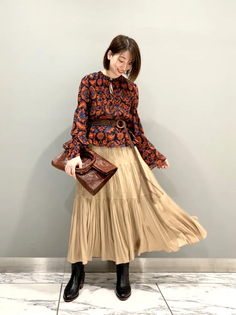 GRACE CONTINENTAL The Banquet eri コーディネート画像