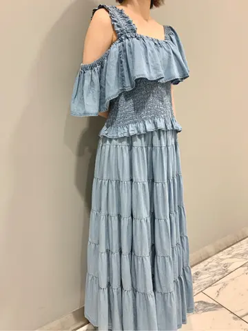 GRACE CONTINENTAL The Banquet eri コーディネート画像