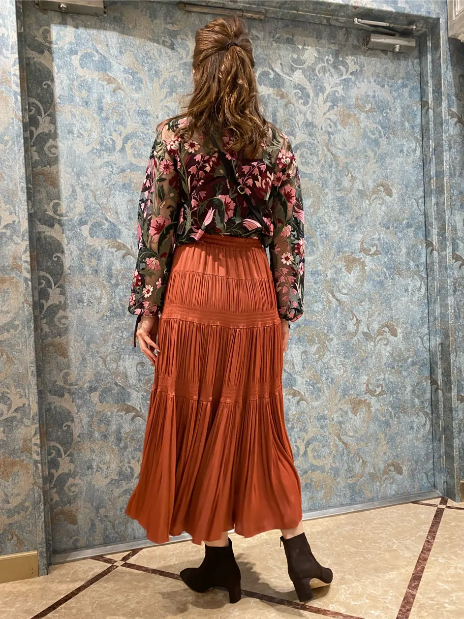 GRACE CONTINENTAL The Banquet 泉　智子 コーディネート画像