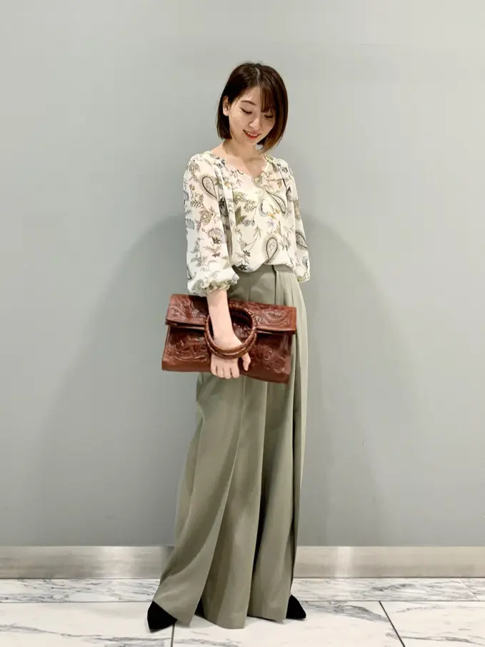 GRACE CONTINENTAL The Banquet eri コーディネート画像