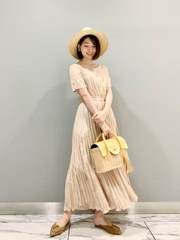 GRACE CONTINENTAL The Banquet eri コーディネート画像