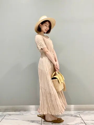 GRACE CONTINENTAL The Banquet eri コーディネート画像