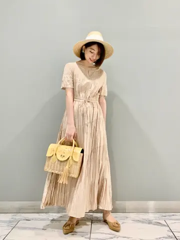 GRACE CONTINENTAL The Banquet eri コーディネート画像