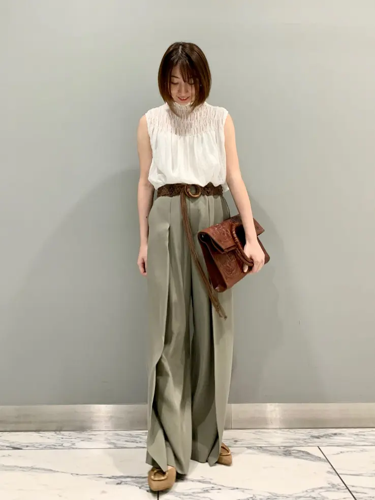 GRACE CONTINENTAL The Banquet eri コーディネート画像