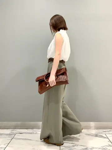 GRACE CONTINENTAL The Banquet eri コーディネート画像