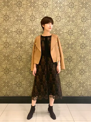 GRACE CONTINENTAL The Banquet 平岩　みなみ コーディネート画像