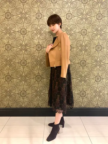 GRACE CONTINENTAL The Banquet 平岩　みなみ コーディネート画像