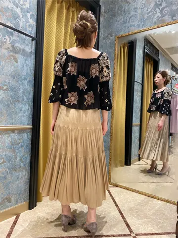 GRACE CONTINENTAL The Banquet 泉　智子 コーディネート画像