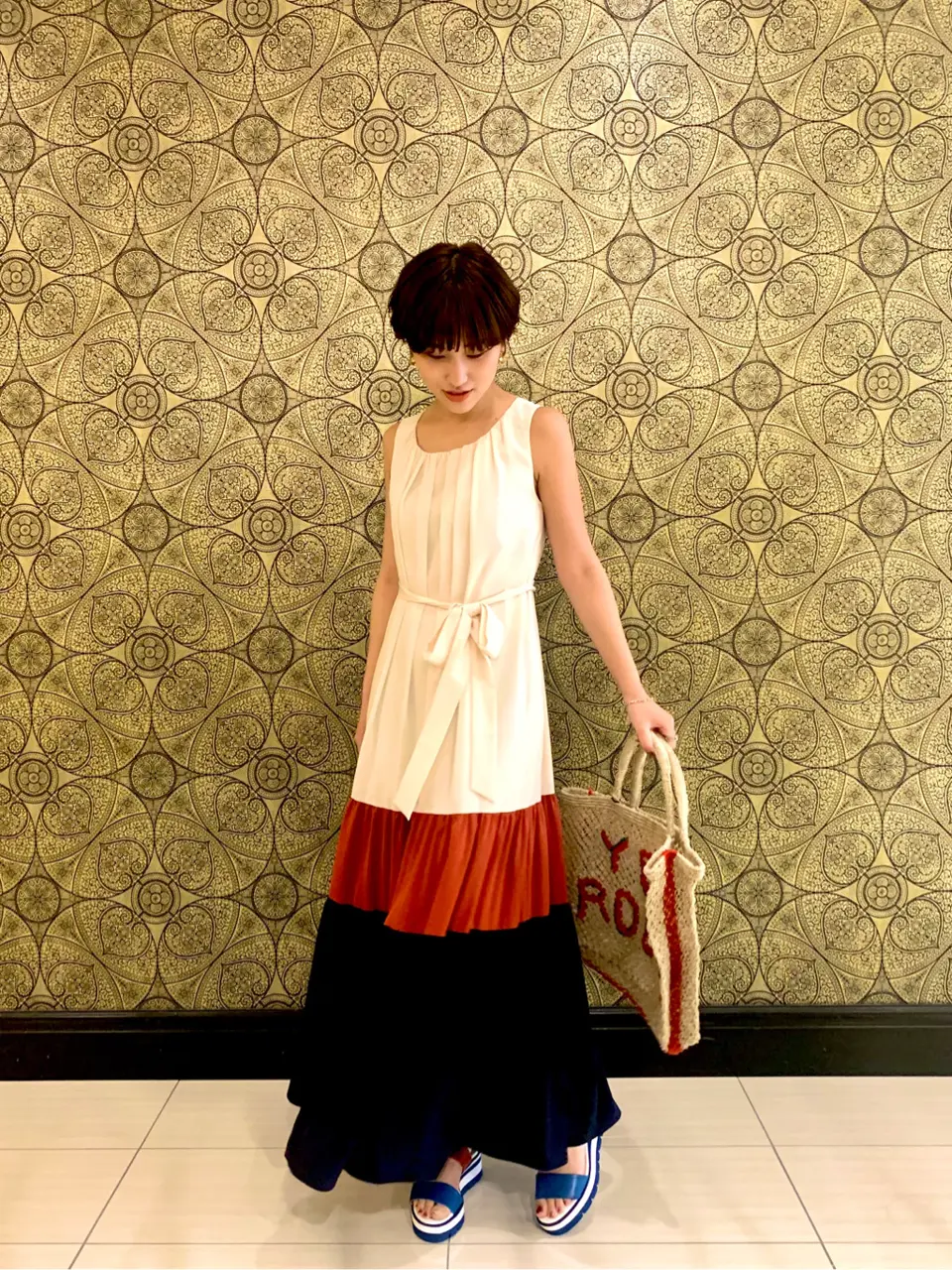 GRACE CONTINENTAL The Banquet 平岩　みなみ コーディネート画像