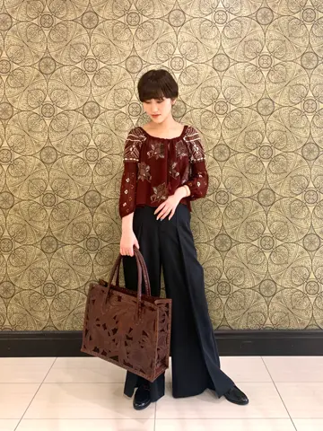 GRACE CONTINENTAL The Banquet 平岩　みなみ コーディネート画像