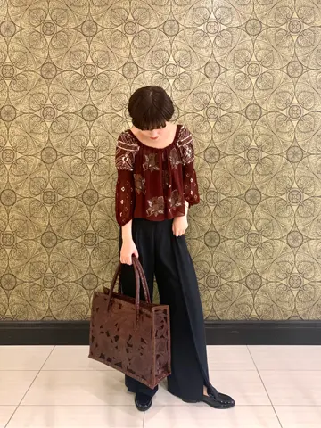 GRACE CONTINENTAL The Banquet 平岩　みなみ コーディネート画像