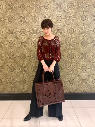 GRACE CONTINENTAL The Banquet 平岩　みなみ コーディネート画像