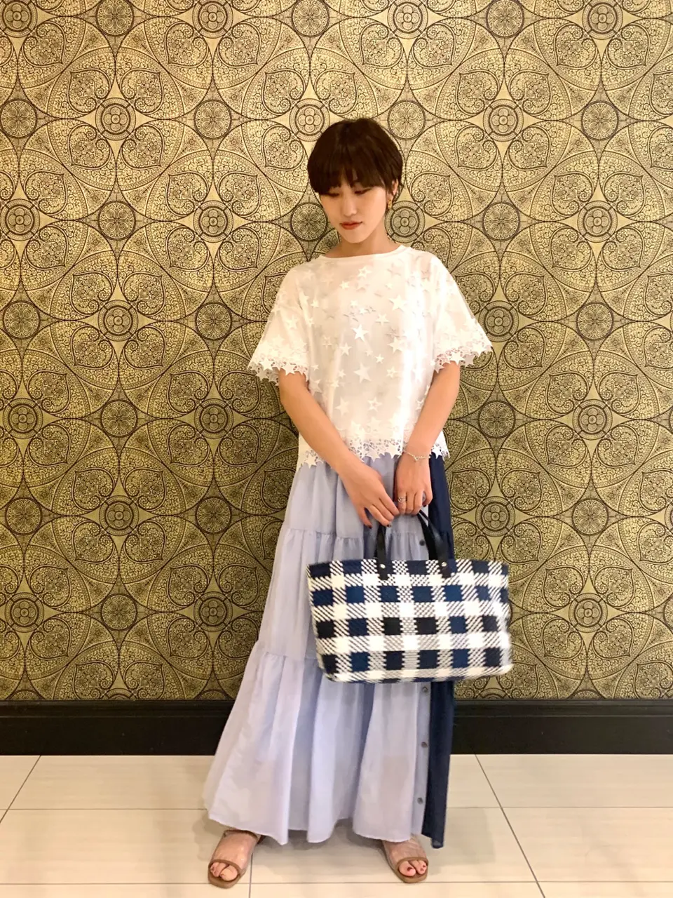 GRACE CONTINENTAL The Banquet 平岩　みなみ コーディネート画像