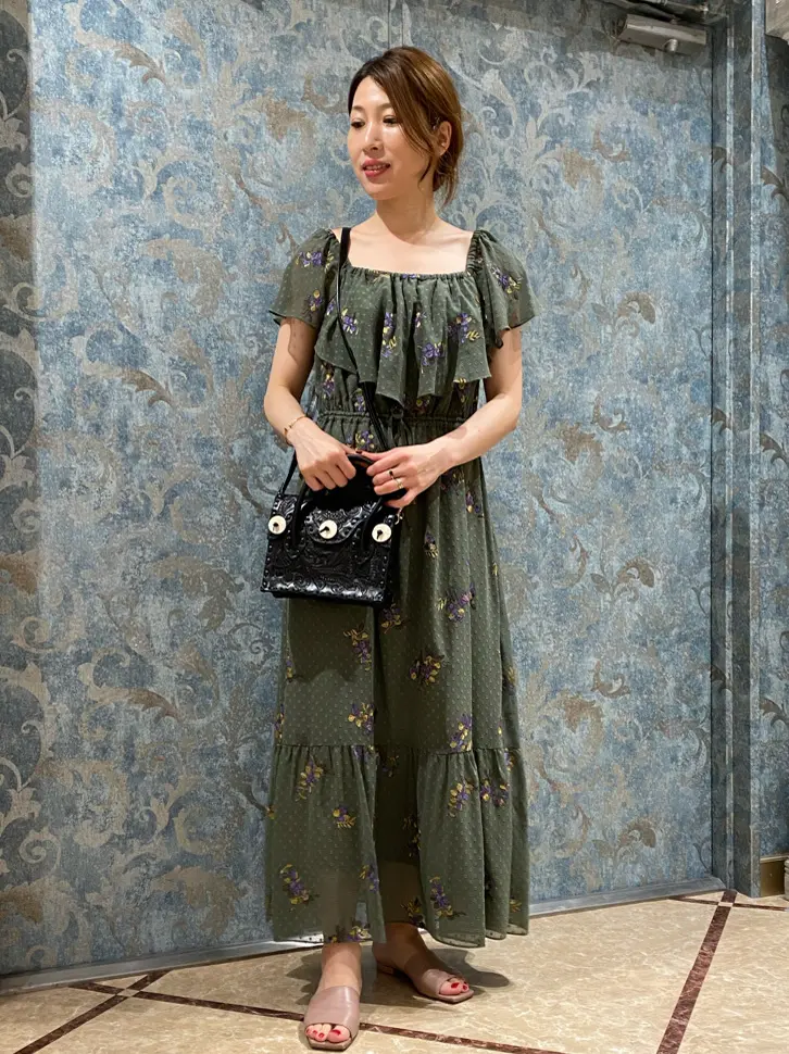 GRACE CONTINENTAL The Banquet 泉　智子 コーディネート画像