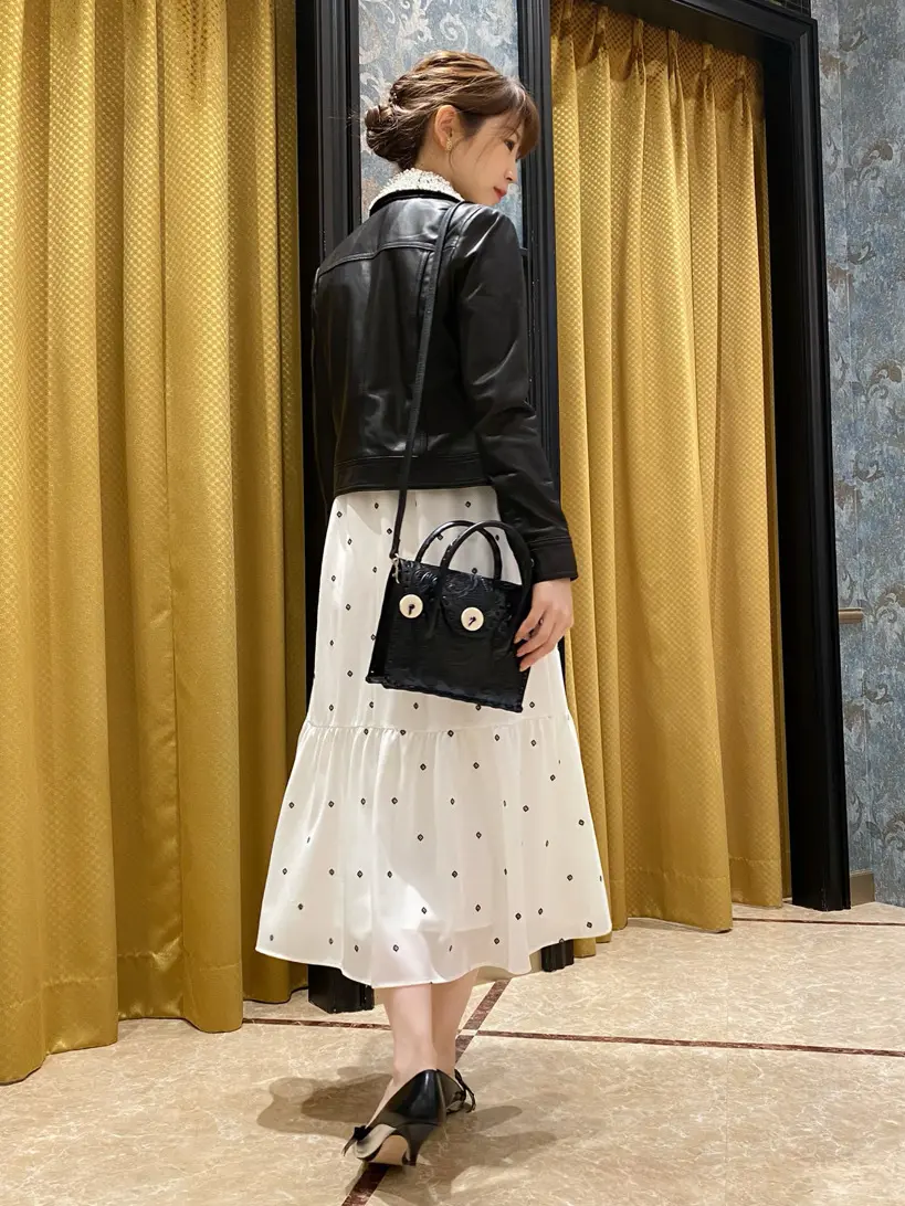 GRACE CONTINENTAL The Banquet Aya. コーディネート画像