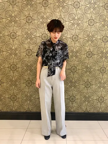 GRACE CONTINENTAL The Banquet 平岩　みなみ コーディネート画像