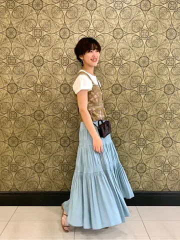 GRACE CONTINENTAL The Banquet 平岩　みなみ コーディネート画像