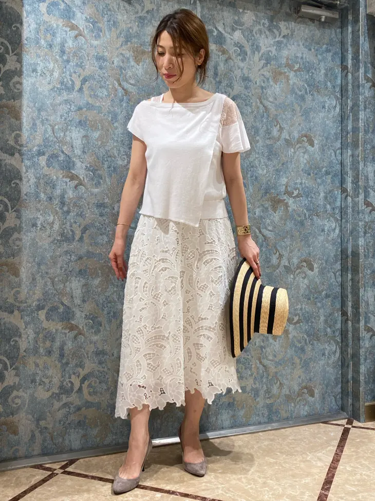 GRACE CONTINENTAL The Banquet 泉　智子 コーディネート画像