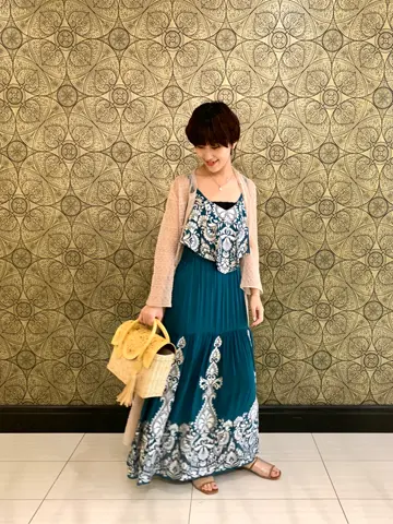 GRACE CONTINENTAL The Banquet 平岩　みなみ コーディネート画像