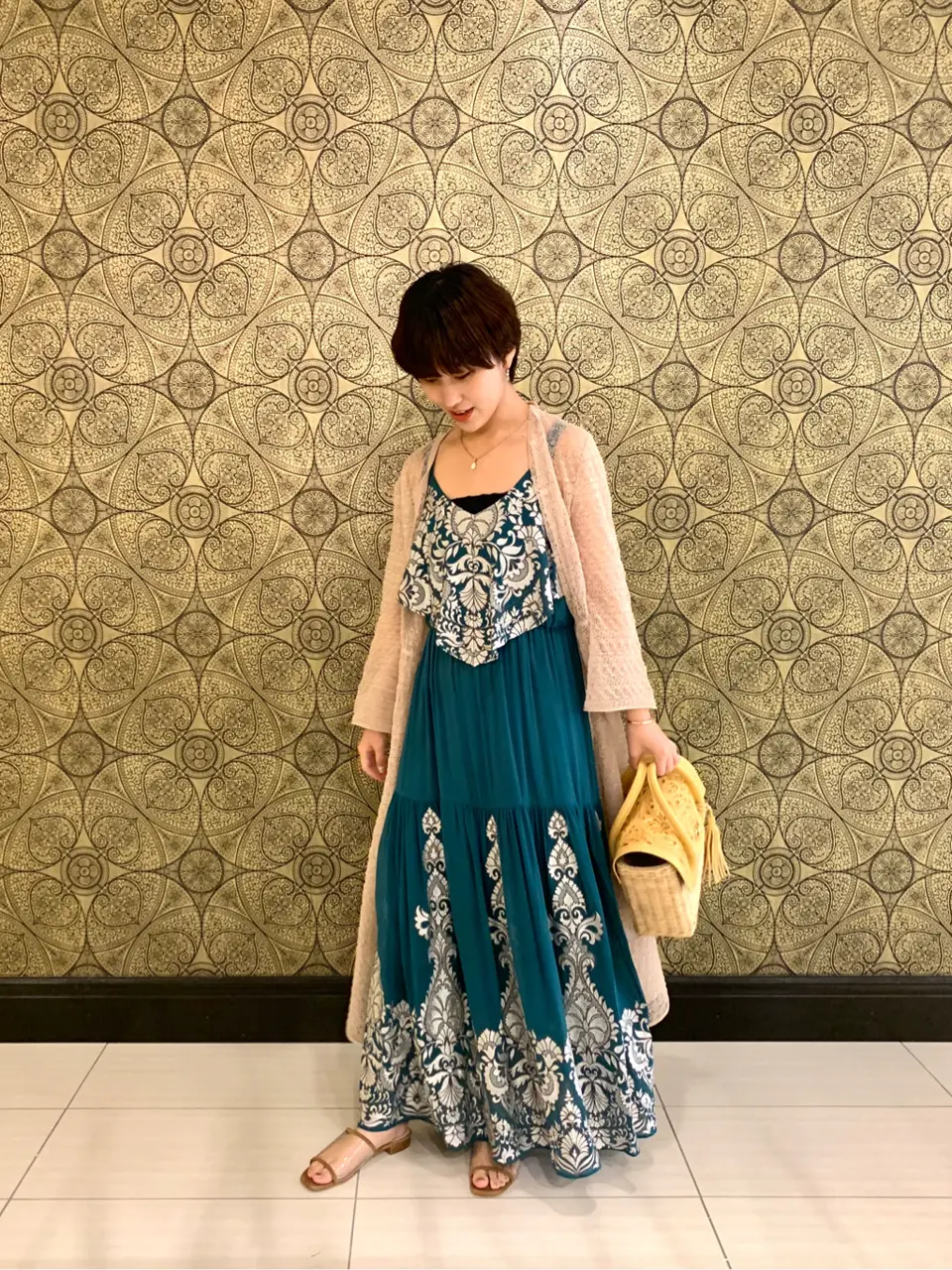 GRACE CONTINENTAL The Banquet 平岩　みなみ コーディネート画像