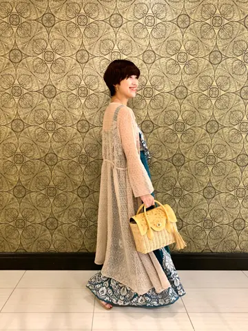 GRACE CONTINENTAL The Banquet 平岩　みなみ コーディネート画像