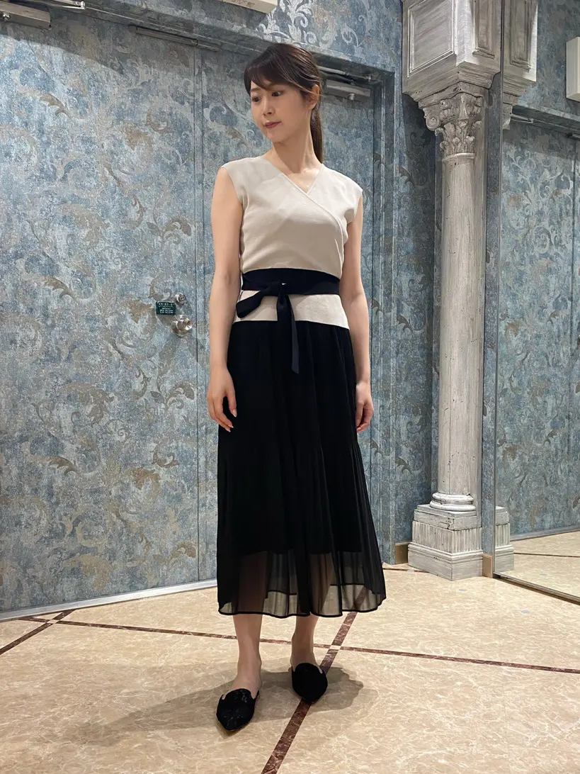 GRACE CONTINENTAL The Banquet Aya. コーディネート画像