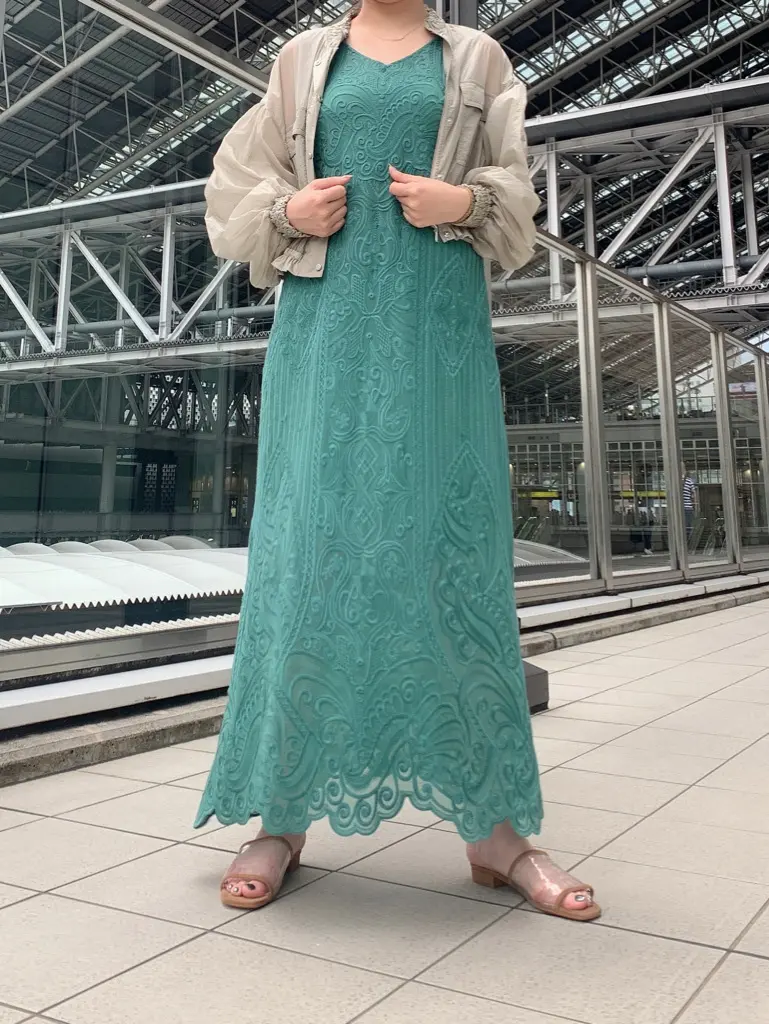 GRACE CONTINENTAL The Banquet 日笠　雅 コーディネート画像