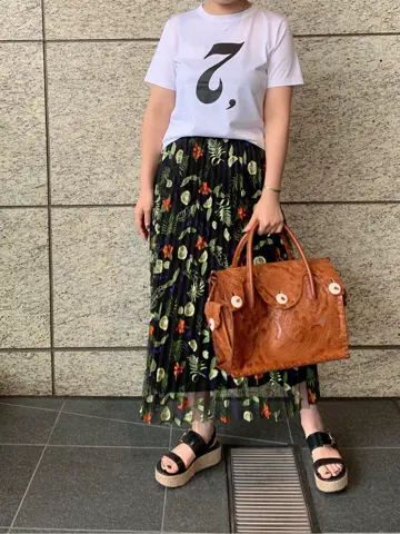 GRACE CONTINENTAL The Banquet 日笠　雅 コーディネート画像