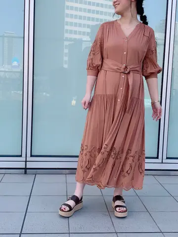 GRACE CONTINENTAL The Banquet 日笠　雅 コーディネート画像